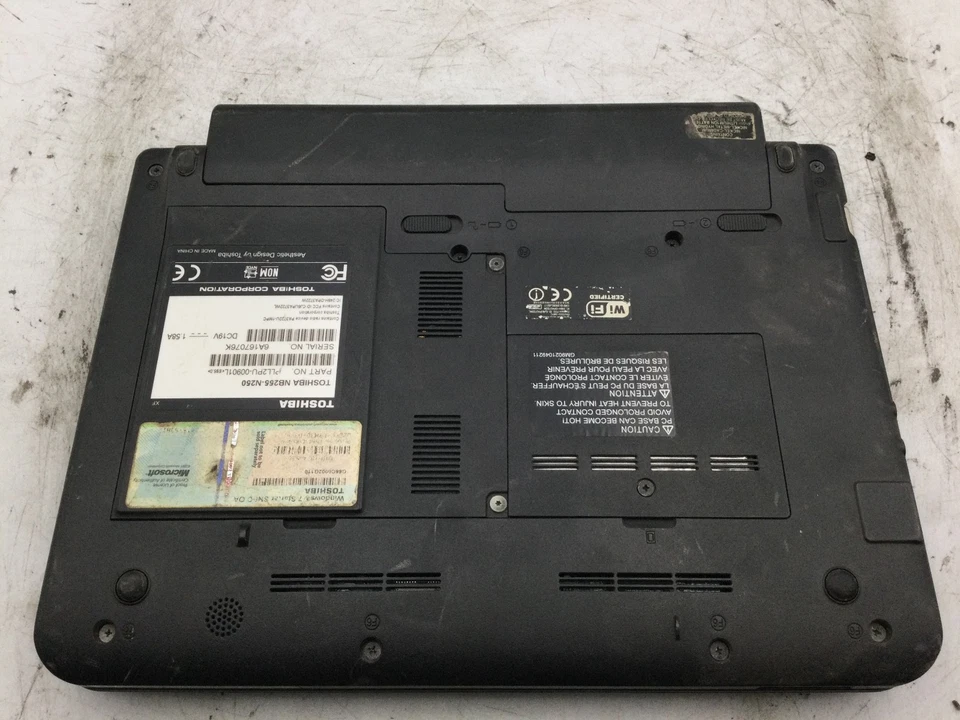 TOSHIBA NB255 N250 - BOOTS TO BIOS - INTEL ATOM - 1GB RAM - READ DESCRIPTION -BB - Image 4 of 4