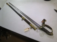 BRITISH VICTORIAN HONOURABLE ARTILLERY CO ARMY SWORD AND SCABBARD ETCHED BLADE