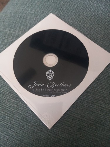 Jonas Brothers: A Little Bit Longer Bonus DVD Hollywood Records *New / Sealed* - 第 1/1 張圖片