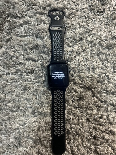 Apple Watch Series 3, 42mm