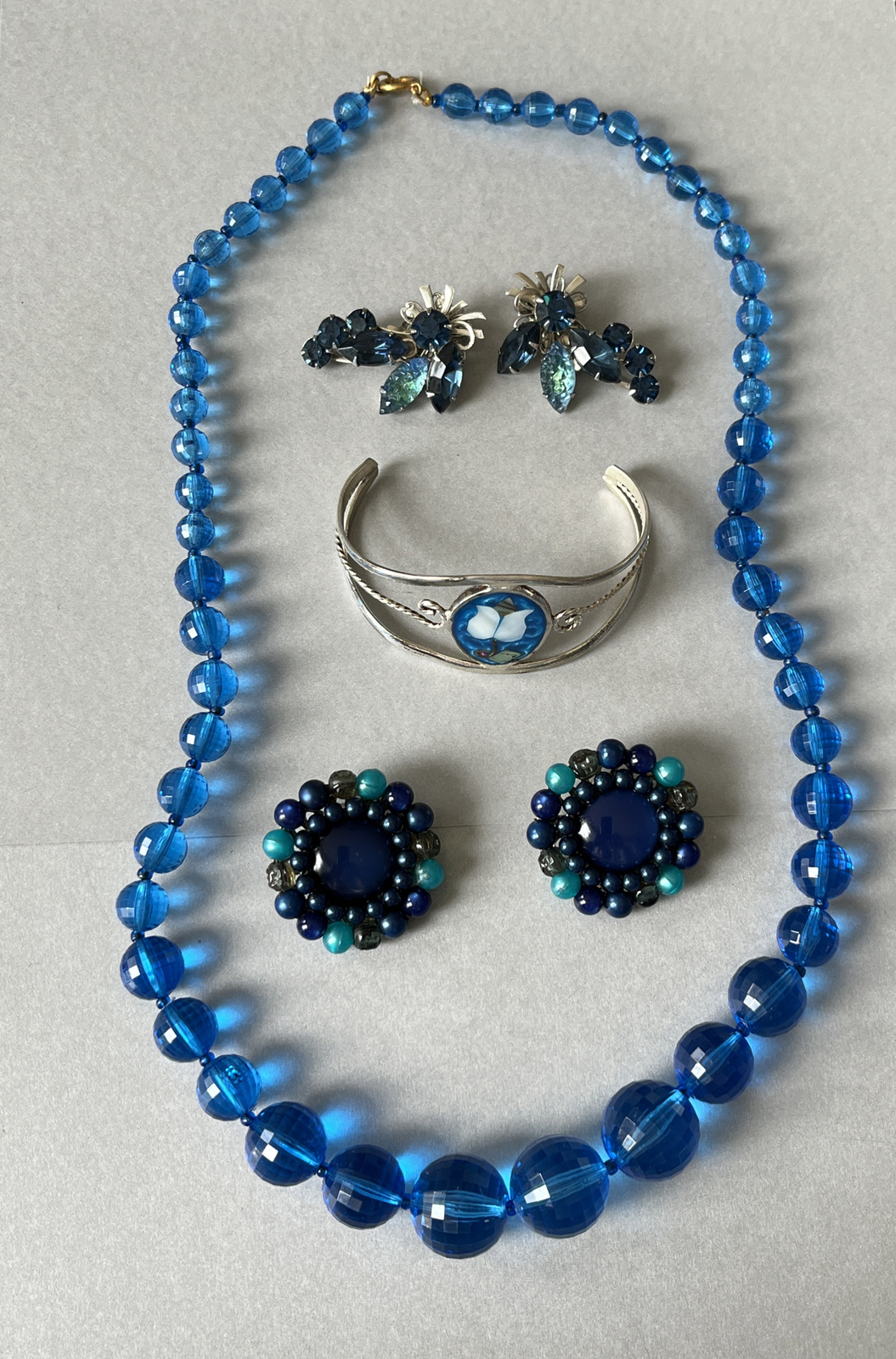 Vintage Estate Jewelry Lot Faceted Necklace Karu Earrings Taxaco