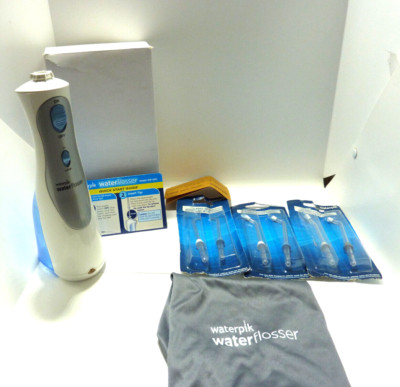 Waterpik WATERFLOSSER Handheld Travel Cordless Water Flosser  WP 450 NO CORD