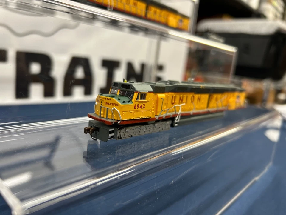 Bachmann N Scale Union Pacific DD40AX Diesel Engine DCC (Lot Of 2) (T) *READ* - Image 2 of 4