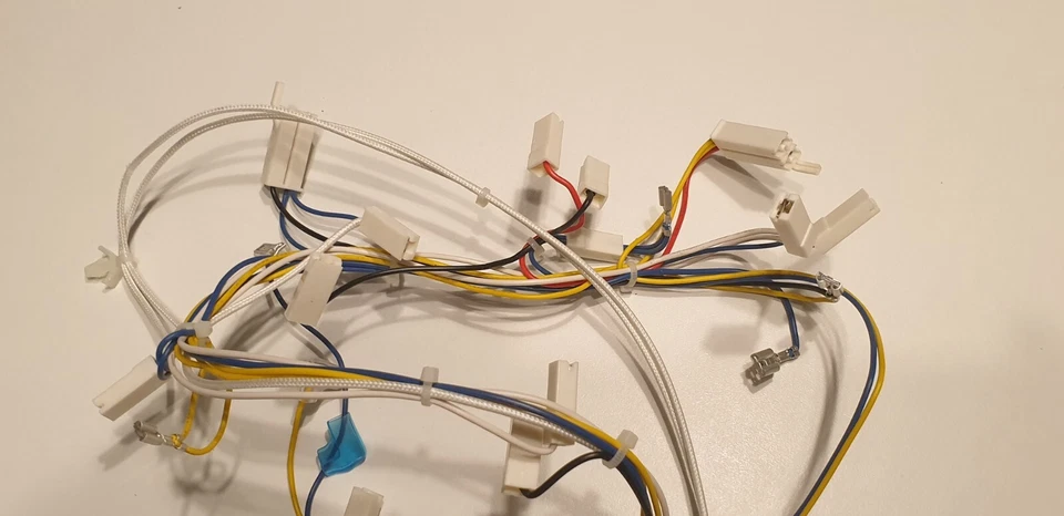 Cable De Enlace Para Microondas Empotrable BOSCH BFL550MS0 - Imagen 4 de 4