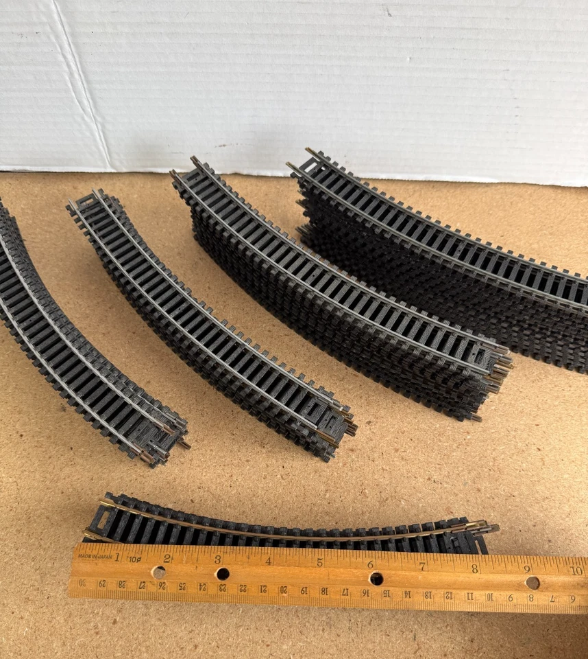 Gran Lote de 55 Piezas Curvas de Vía de Tren Escala HO Foto 3 de 4