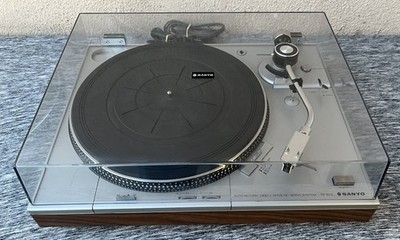 SANYO TP 1012 1970s Direct Drive Auto Return Turntable Audio Techinca X14 NICE !