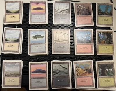 Lot of Revised basic lands (Plains, Island, Swamp, Mountain, Forest) 1993
