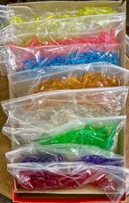 300 + chevilles de rechange vintage Lite Brite et boîte Hasbro multicolore