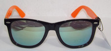 New Classic Eyewear UV400 plastic sunglasses black frame orange arms