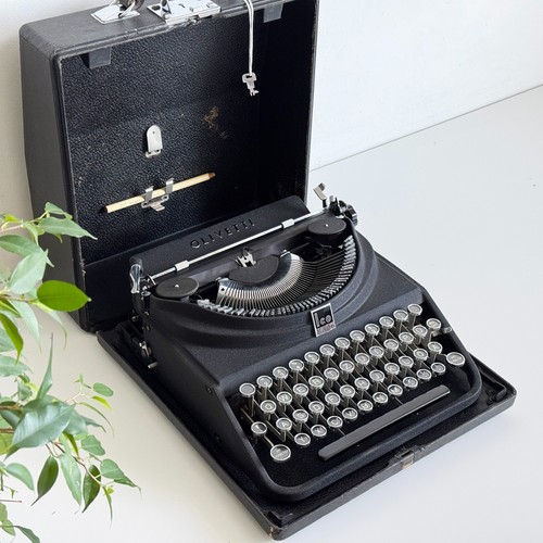 Pre-War Olivetti Ico | Typewriter | Working | 1930s | UPS 3-Day to US/CAN