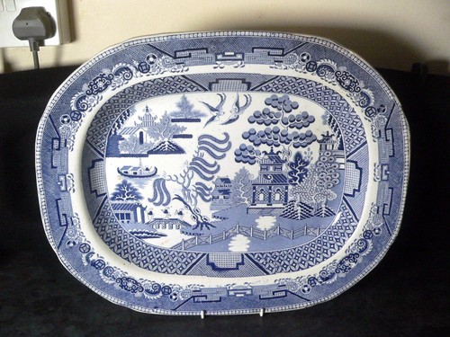 GB & Co Antique Willow Pattern