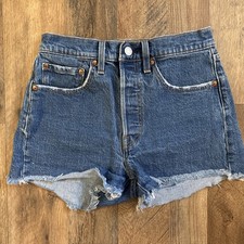 Women s Levi s 501 Buttonfly Cutoff Blue Jean Shorts Size 26