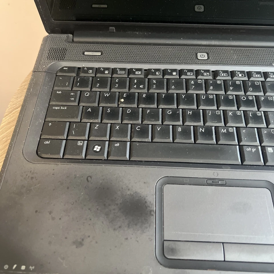 HP Compaq Presario C700 Laptop 15.4" Display Intel Celeron - Image 2 of 4