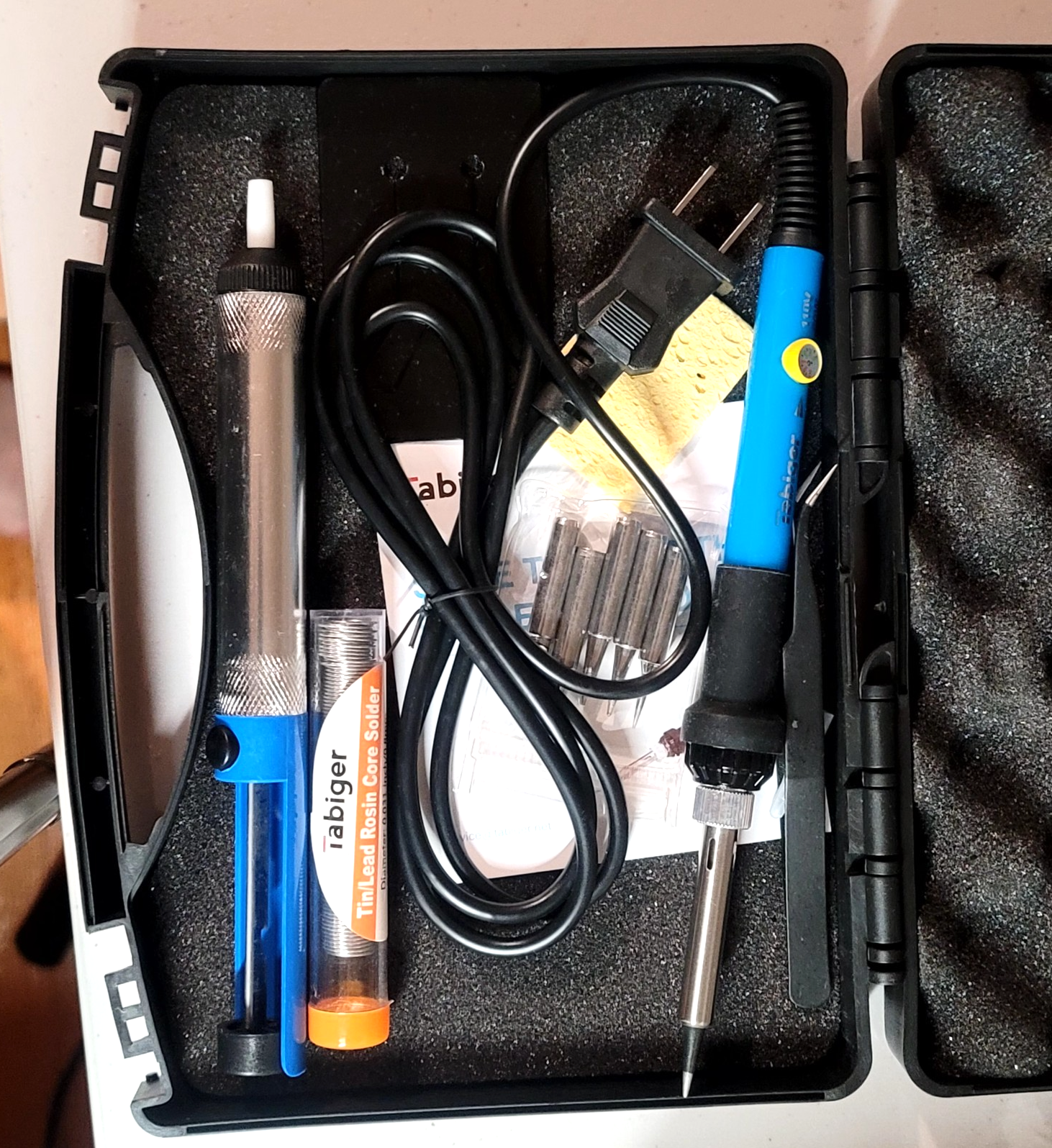 Tabiger Soldering Iron Kit 60W 110V for basic electronics repair and ...