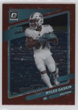 2021 Panini Donruss Optic Red Stars Prizm Myles Gaskin #61 0c2
