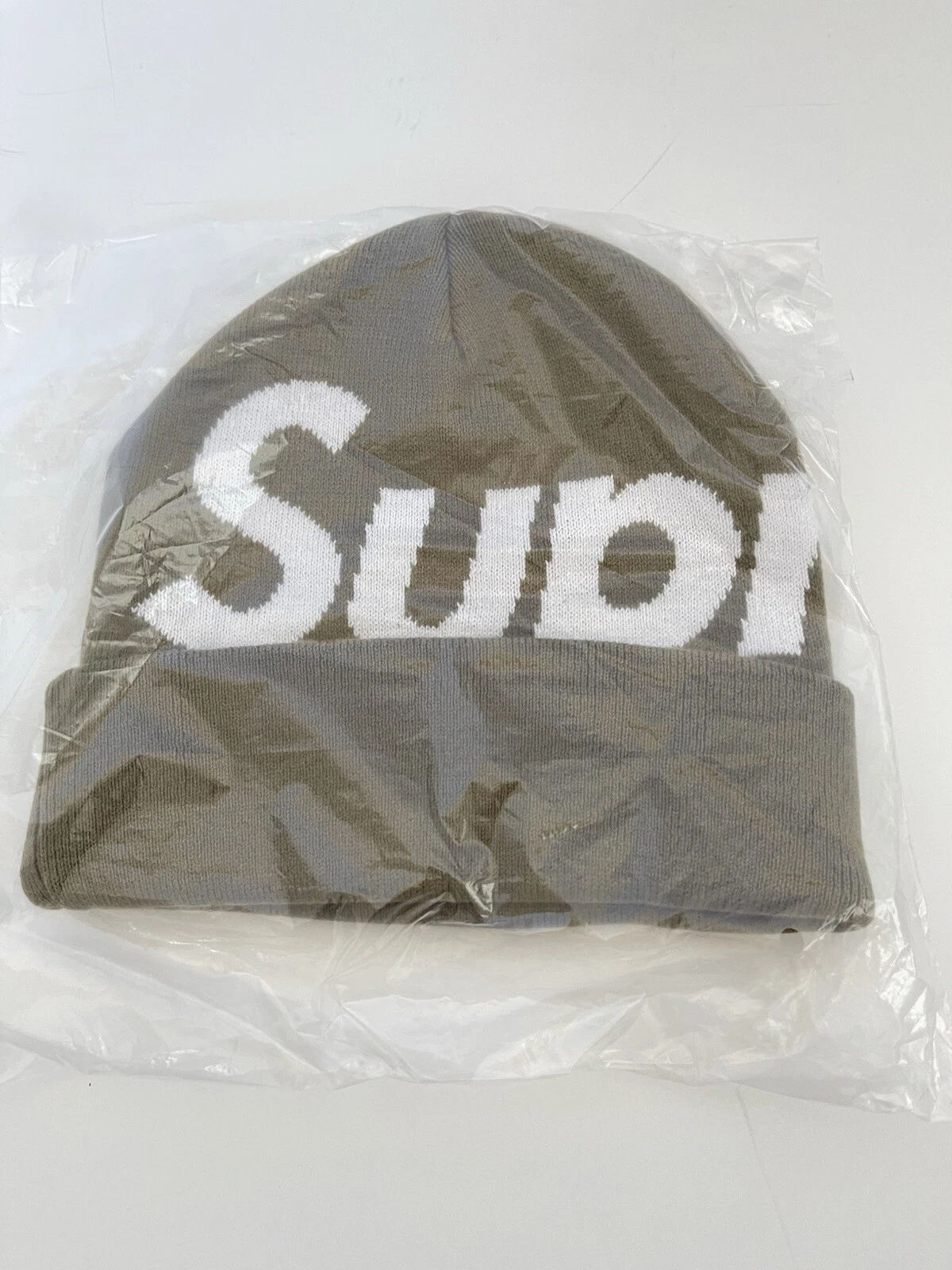 Bonnet Supreme Big Logo vert olive clair