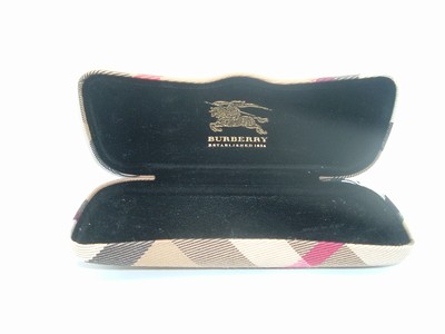 Authentic vintage Burberry plaid Eyeglass Sunglasses  display picture 3