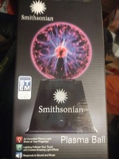 Smithsonian Plasma Ball: Light Show at Your Fingertips - New Sweet Model Sound