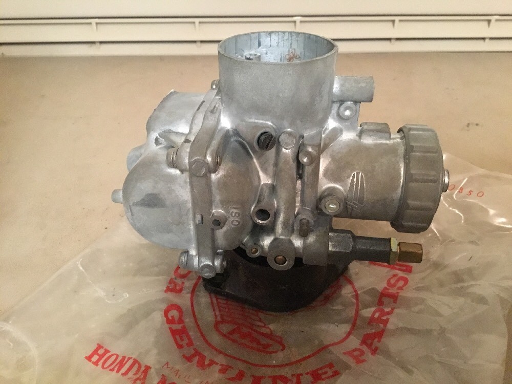 NOS Kawasaki Carburetor Assembly for 1972-75 Mach IV H2 16001-192