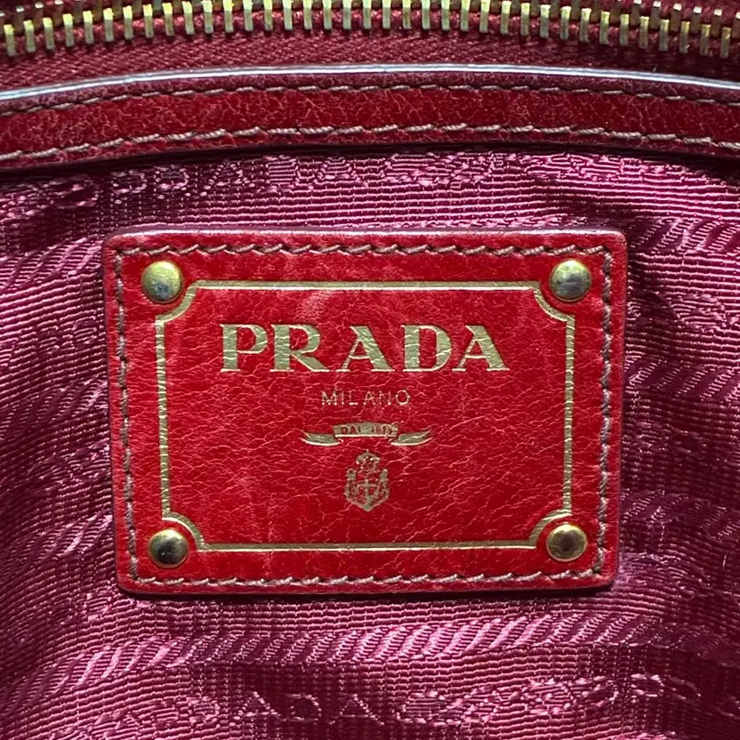 Prada Red Vitello Shine Tote/Shoulder Bag - Lightly Used thumbnail 6