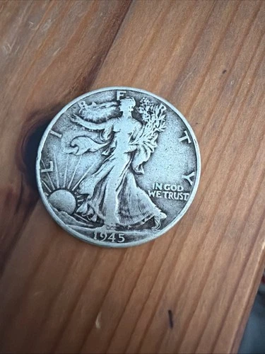1945 50C WALKING LIBERTY SILVER HALF DOLLAR Circulated