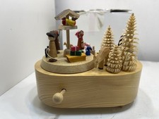 Erzgebirge Figur Spieluhr 14 x 12 cm.  Guter Zustand OVP