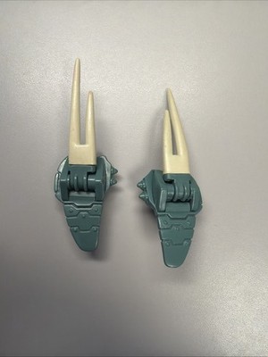 VTG 1996 Extreme Dinosaurs Spike Figure Attack Claw Replacement Part Right Left