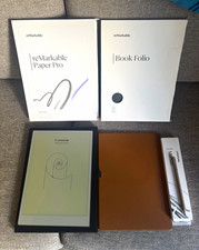 reMarkable Paper Pro Tablet mit Book Folio braun und Marker