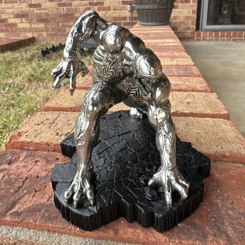Royal Selangor Marvel Venom Pewter Figurine Silver Black Collectible
