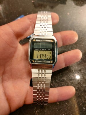 1981 Rare Vintage Casio Solar Batteryless 520 BB-800G LCD Watch
