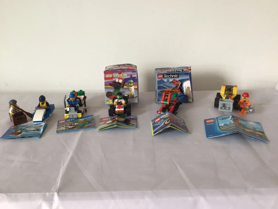 Set Of 5 Mini Lego Technic System Classic Town Race 3056 3054 30229 30227 30313, photo 1 of 5