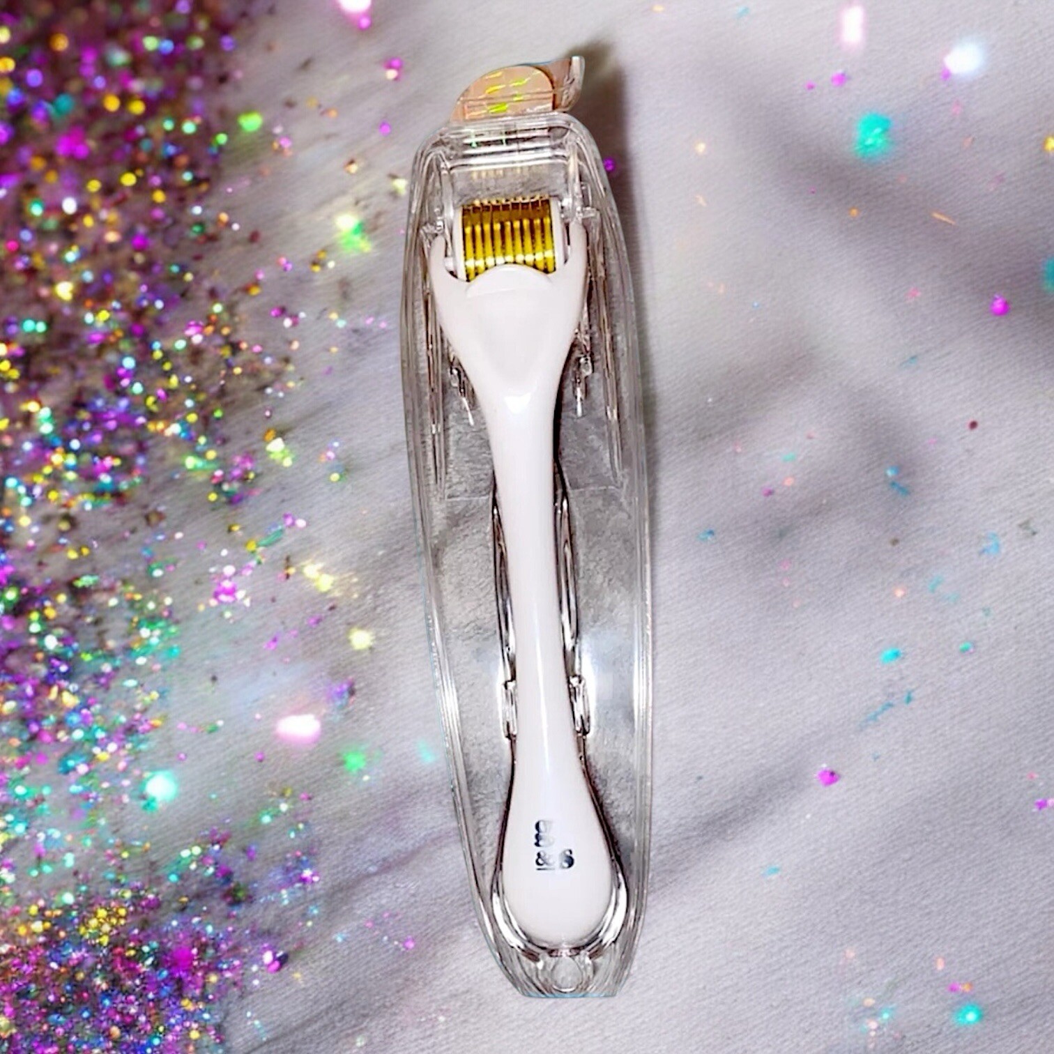 Grace And Stella Just Roll With It Microneedle Facial Roller Brand New In Box