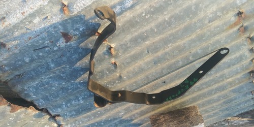 1996 97 98 CHEVY EXPRESS TRANSMISSION OIL DIPSTICK HEATER HOSE ALT BRACKET BRACE - Picture 6 of 9