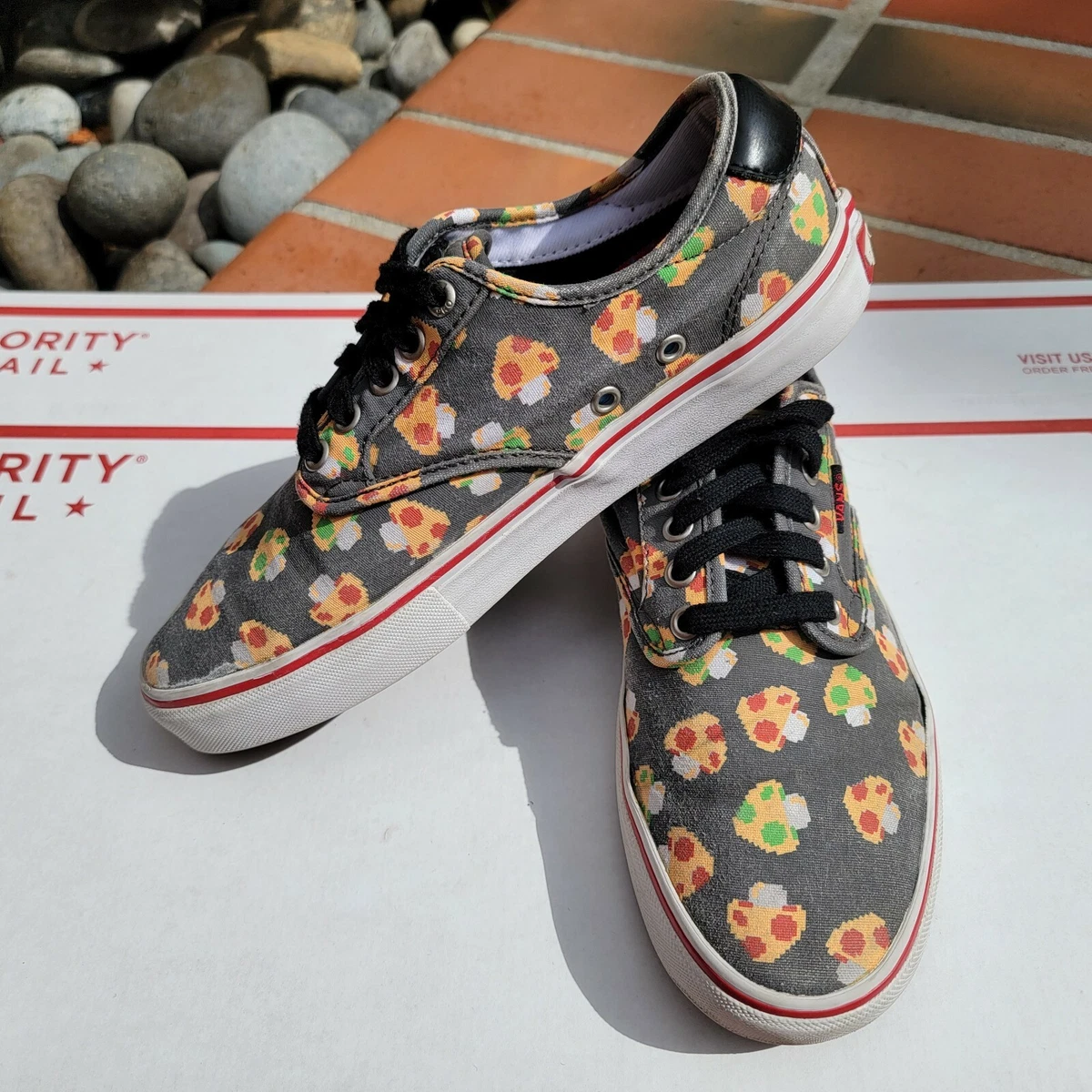 Nintendo 2025 mushroom vans