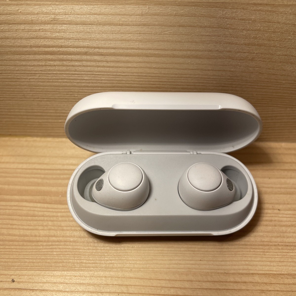 Sony YY2968 Bluetooth Earphones Earbuds White, Parts Or