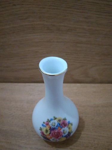 Vintage Royal Porzellan Bavaria KPM Bud Vase - Picture 2 of 4