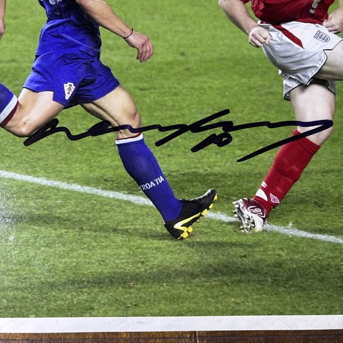 Wayne Rooney Team England Signed 12x16, Derby County DC United, Beckett Auto. - Picture 2 of 4
