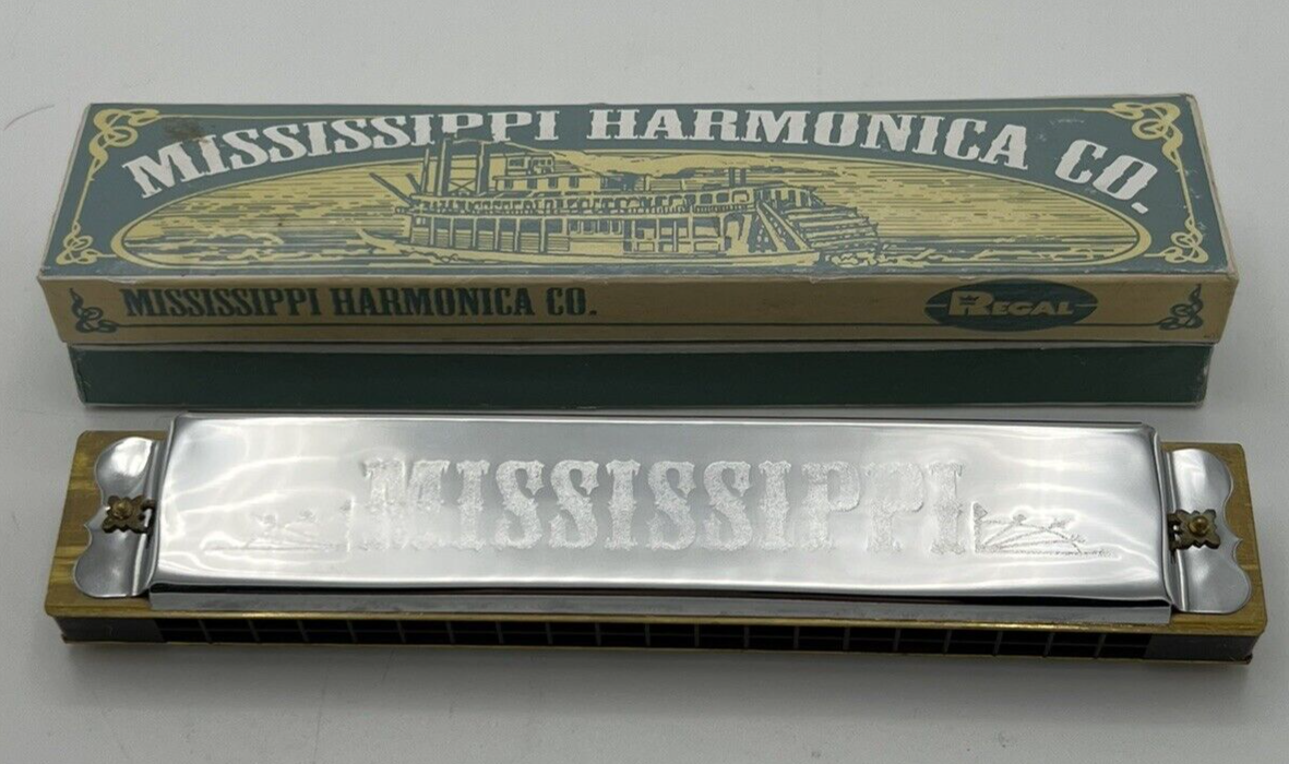 MISSISSIPPI HARMONICA CO. Regal Harmonica 96235 1992 Vintage With Box