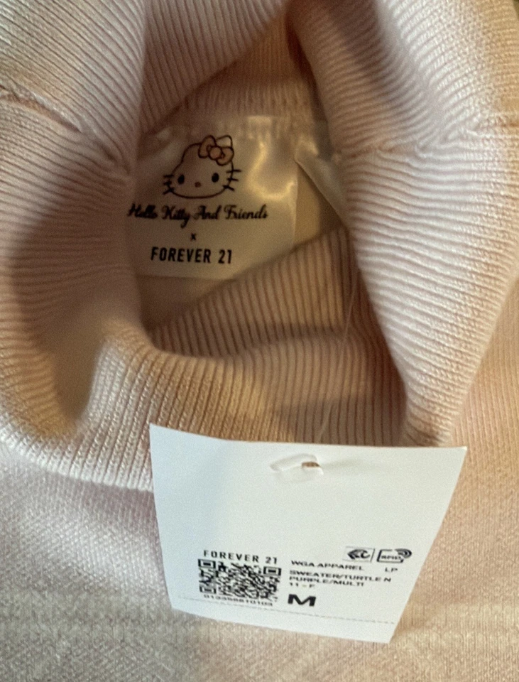 Suéter Hello Kitty And Friends FOREVER 21 Rosa Cuello Tortuga Talla Med Nuevo Foto 3 de 4