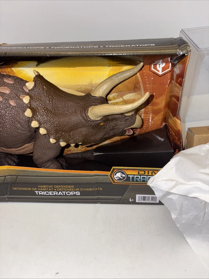 Jurassic World Triceratops Dinosaur Toy, Habitat Defender Authentic Figure 14in - Image 3 of 4