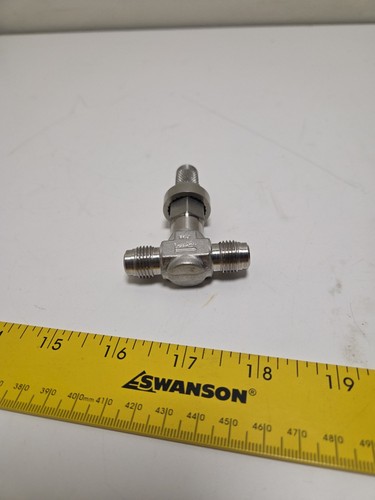 Swagelok SS-MGVR4 Stainless Steel Medium Flow Metering Valve 1/4" Male - Picture 5 of 5