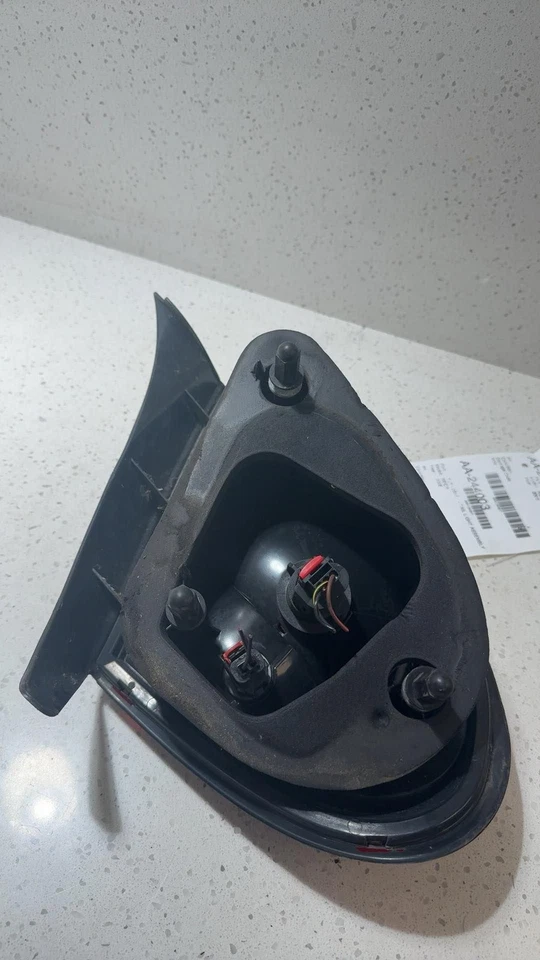 2003 2004 2005 Dodge DODGE NEON Right Tail Light Assembly - Image 3 of 4