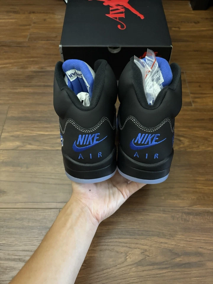 Nike Awake NY x Air Jordan 5 Retro 'Black Racer Blue' DV4982-004 Para hombres Talla 10 Foto 4 de 4