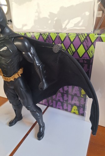 Batman The Dark Knight Rises 12 Inch Action Cape Figure DC - Picture 4 of 10