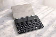 Logitech Y-R0038 Ultrathin Mini Bluetooth Keyboard -Black-Good Working Condition