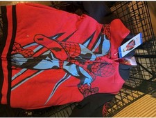 Boy's Spiderman Coat Size 7 with Zip-Up Closure for Cold Weather