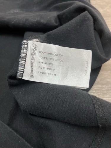 Taglia XXL - T-shirt Cromo Cuori Multicolore Croce 'Nero' | OTTIME CONDIZIONI - Foto 19 di 21