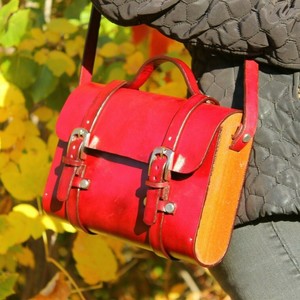 custom made leather purses