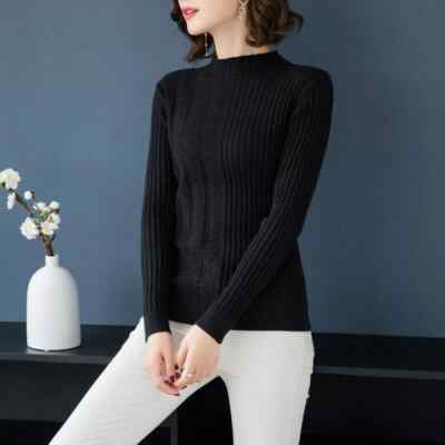 Pull / T-shirt Femme Doux Col Rond Manches Courtes Noir Avec Strass - Modèle 29232