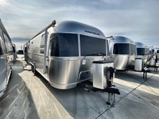 2027 Airstream International 27FBQ